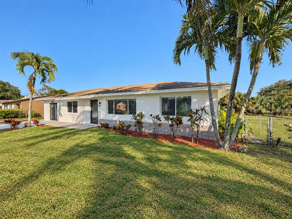 Property for sale at 1476 N MANGONIA DRIVE, WEST PALM BEACH, FL, 33401
