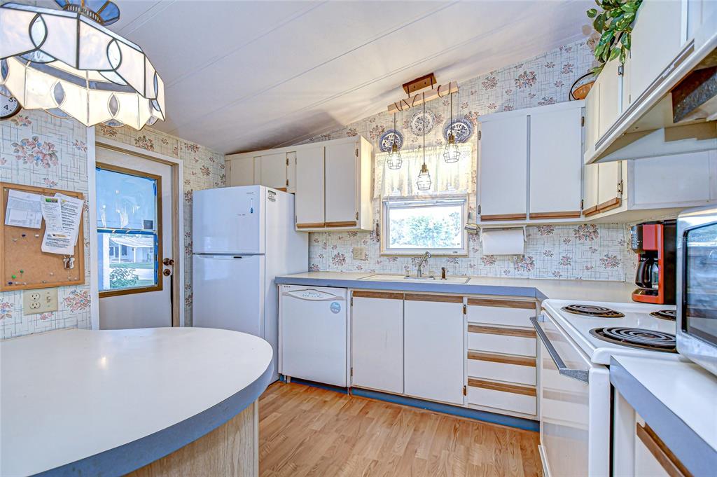 Property for sale at 3922 WILLIAM HUME DRIVE, ZEPHYRHILLS, FL, 33541
