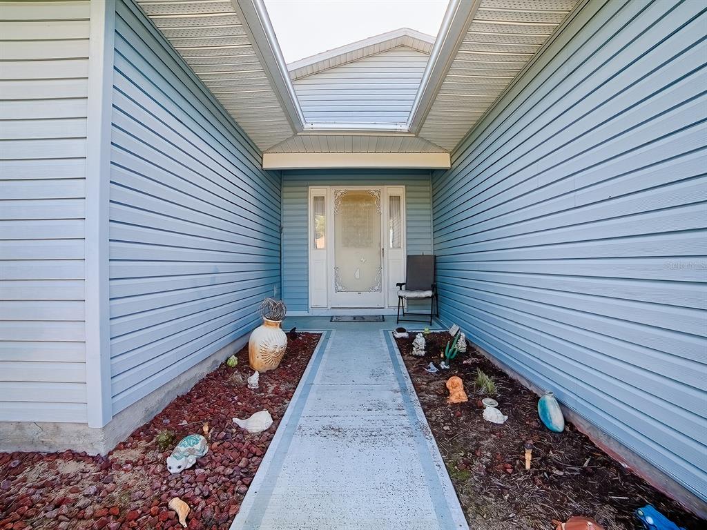 Property for sale at 32914 CROOKED OAKS LANE, LEESBURG, FL, 34748