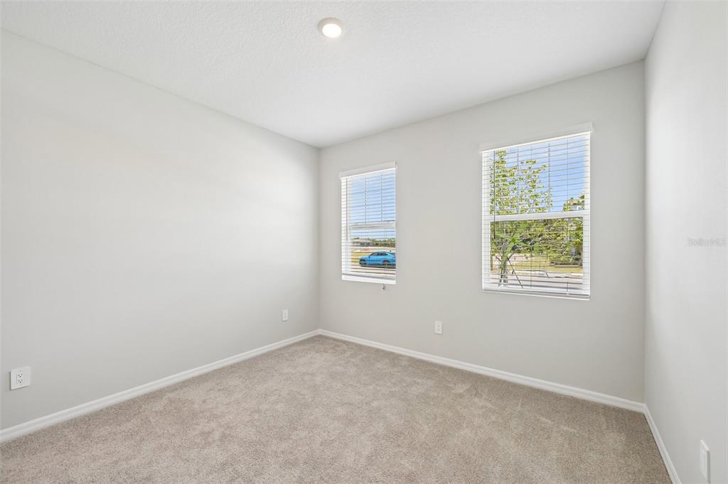 Representative images and renderings are for illustrative purposes. Actual structural options and design finishes of home may vary.