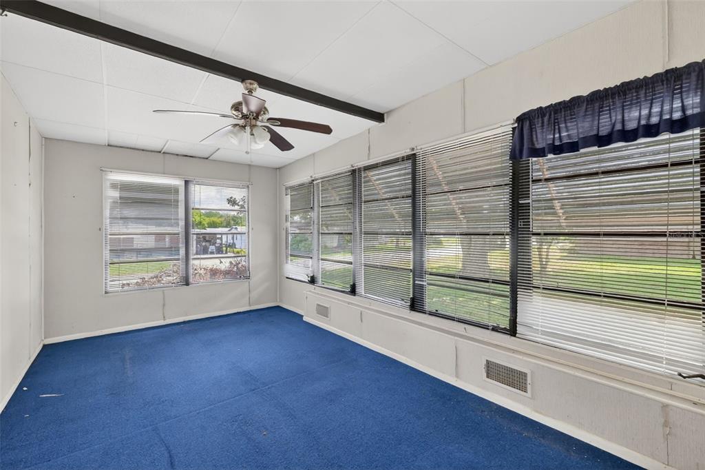 Property for sale at 1625 HILTON HEAD BOULEVARD, LADY LAKE, FL, 32159