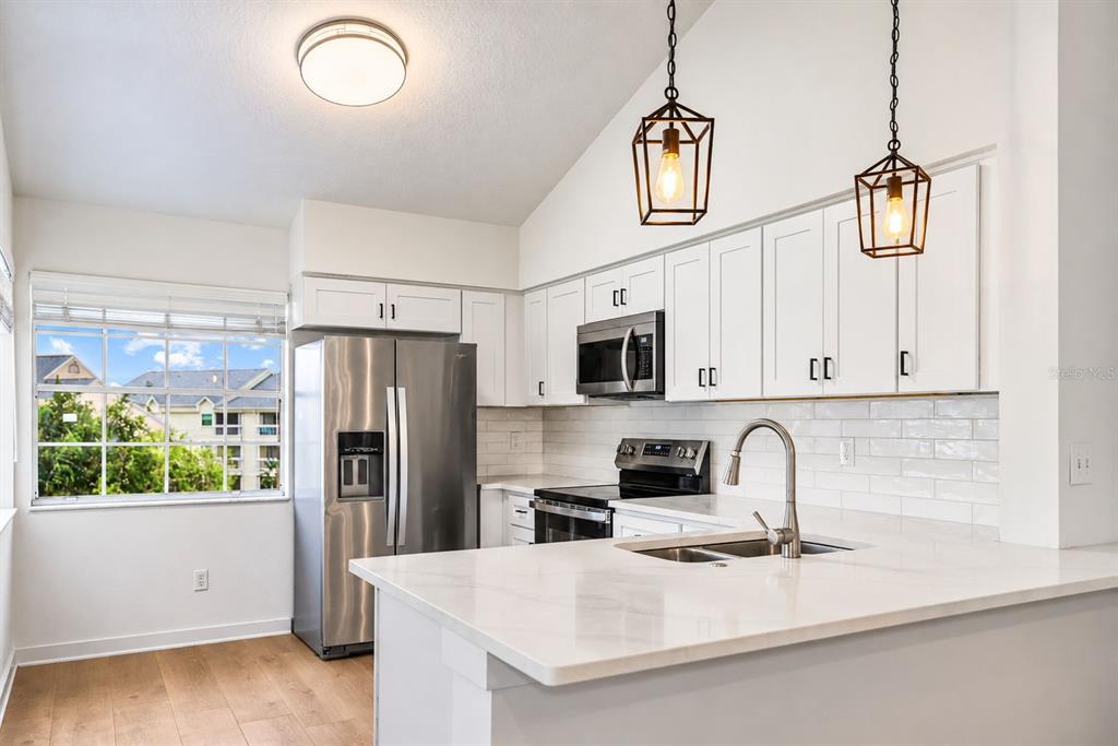 Property for sale at 6924 STONES THROW CIRCLE N UNIT 8307, ST PETERSBURG, FL, 33710
