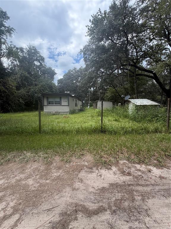 Property for sale at 205 LITTLE STAR ROAD, HAWTHORNE, FL, 32640
