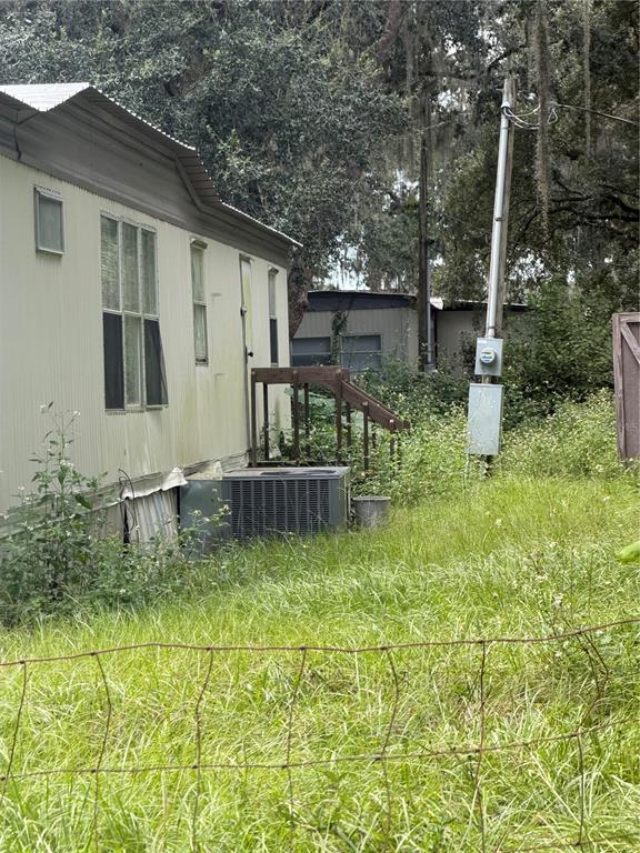 Property for sale at 205 LITTLE STAR ROAD, HAWTHORNE, FL, 32640
