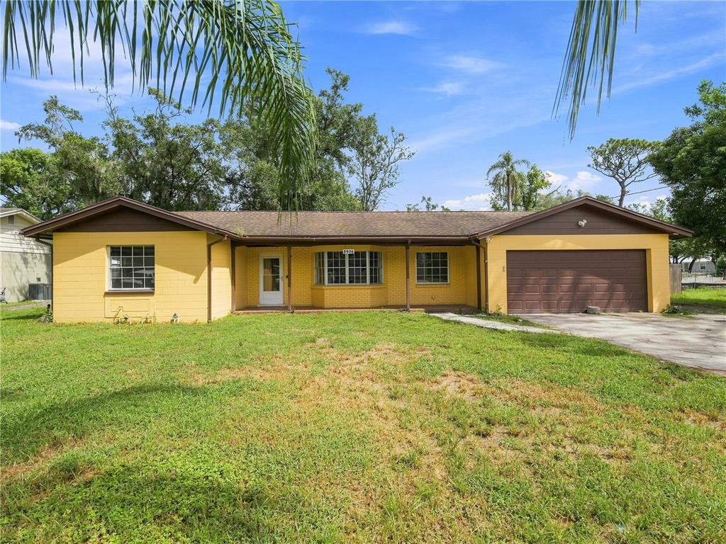 Property for sale at 8906 E LANWAY DRIVE, TAMPA, FL, 33637