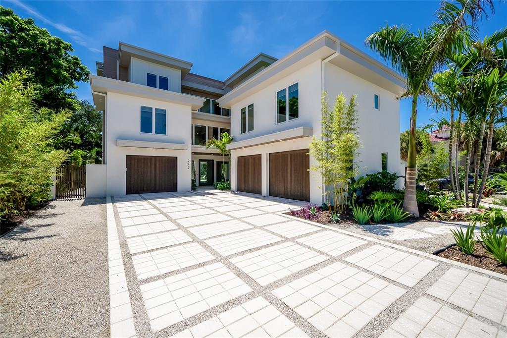 Property for sale at 242 LAKEVIEW DRIVE, ANNA MARIA, FL, 34216