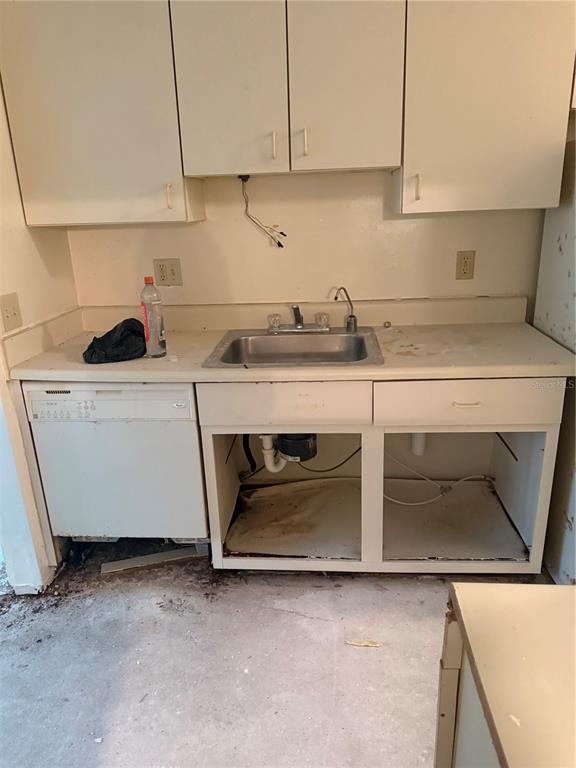 Property for sale at 1401 S PALMETTO AVENUE UNIT 201, DAYTONA BEACH, FL, 32114