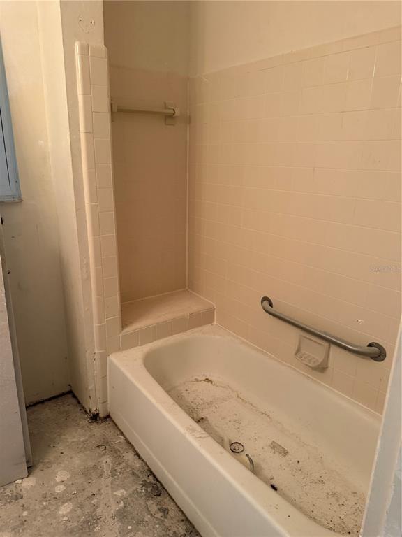 Property for sale at 1401 S PALMETTO AVENUE UNIT 201, DAYTONA BEACH, FL, 32114