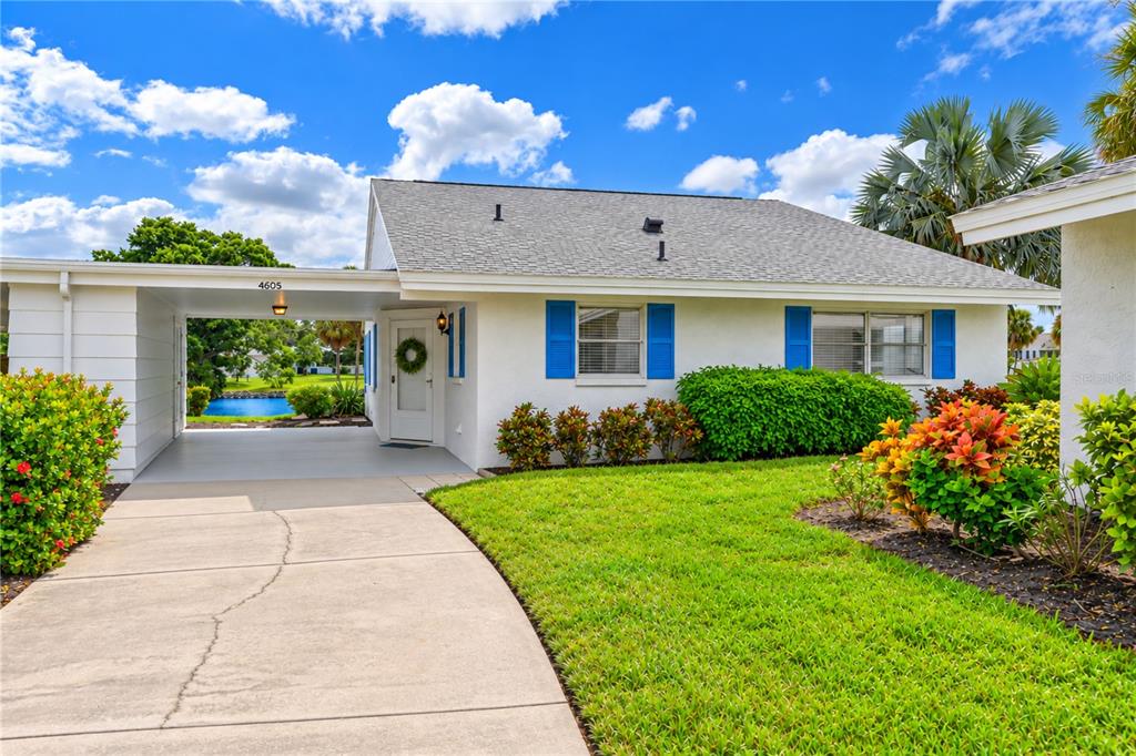 Property for sale at 4605 LEXINGTON CIRCLE, BRADENTON, FL, 34210