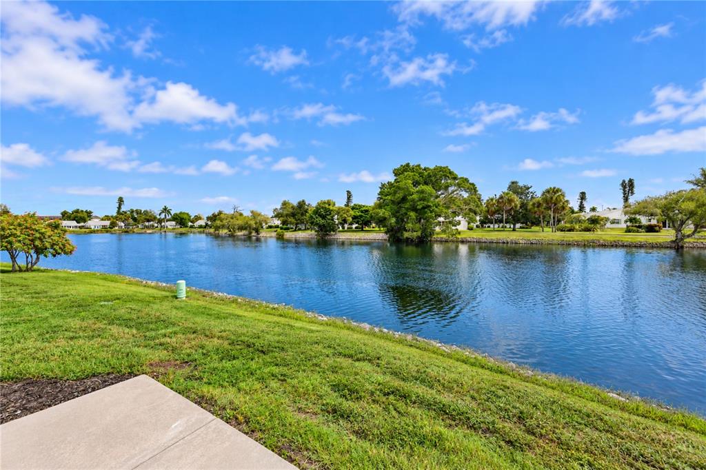 Property for sale at 4605 LEXINGTON CIRCLE, BRADENTON, FL, 34210