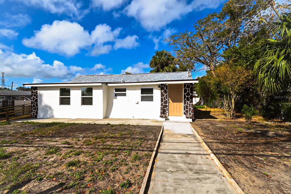 Property for sale at 426 S DISSTON AVENUE, TARPON SPRINGS, FL, 34689