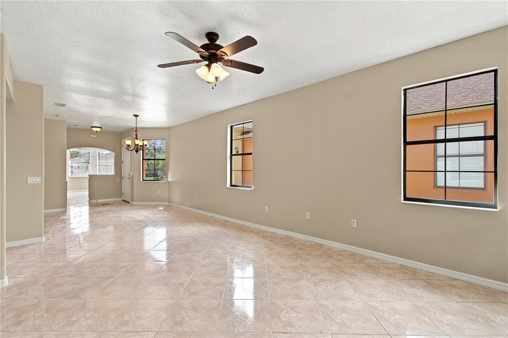 Living Room/Dining Room