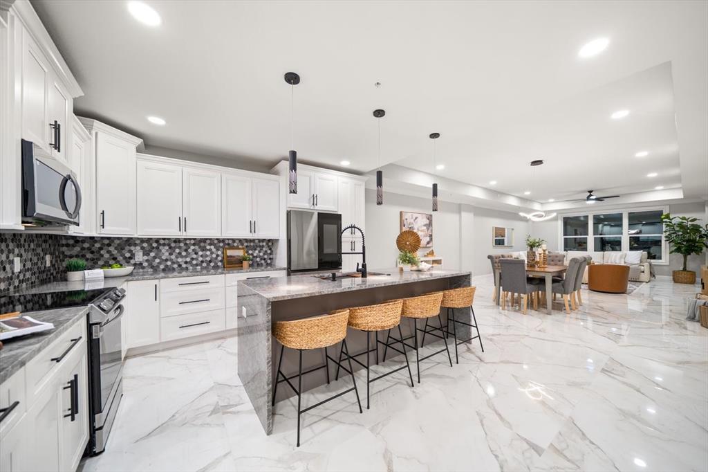 Property for sale at 211 DOLPHIN POINT UNIT 202, CLEARWATER, FL, 33767