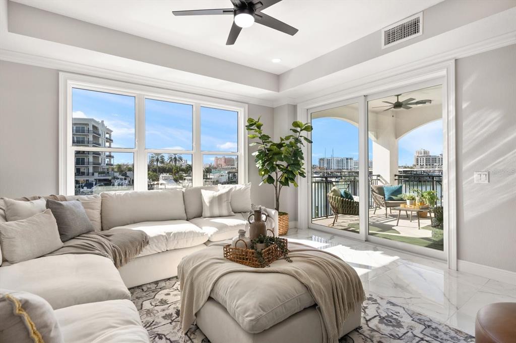 Property for sale at 211 DOLPHIN POINT UNIT 202, CLEARWATER, FL, 33767