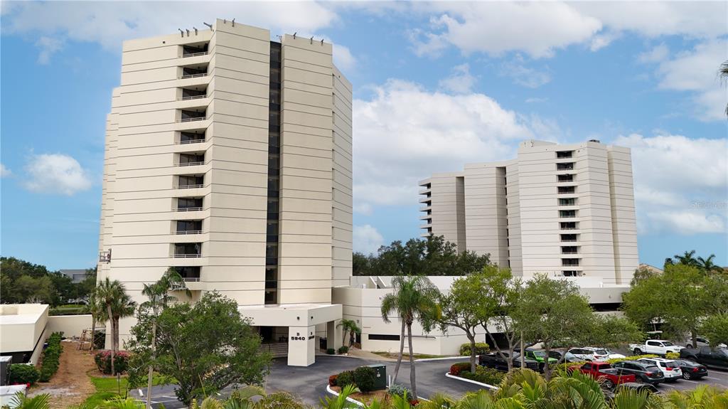 Property for sale at 5940 PELICAN BAY PLAZA S UNIT 504, ST PETERSBURG, FL, 33707