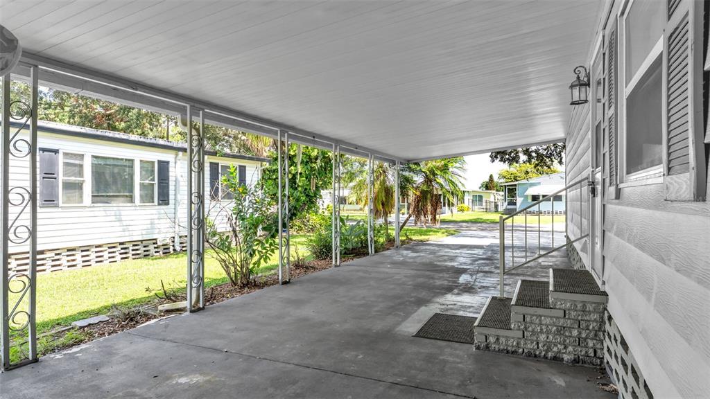 Property for sale at 1610 REYNOLDS ROAD UNIT 128, LAKELAND, FL, 33801