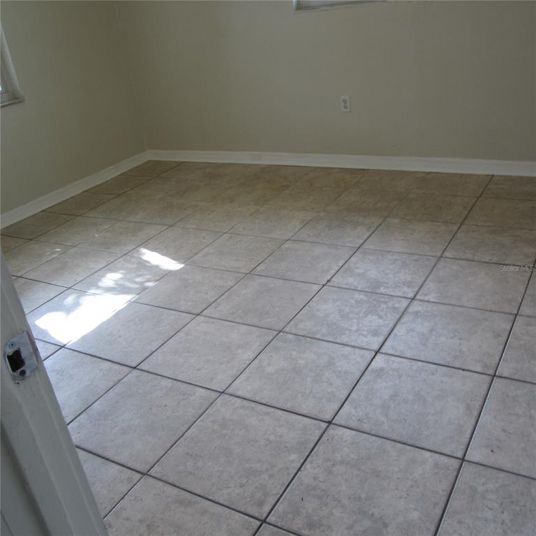 Property for sale at 520 W ELLA J GILMORE STREET, APOPKA, FL, 32703