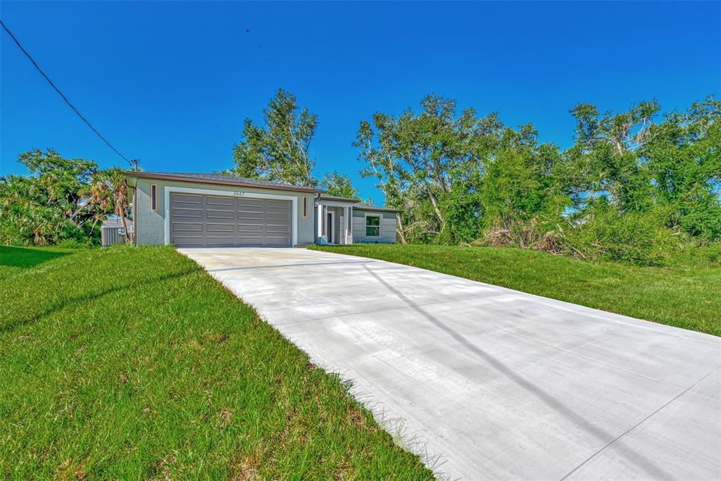 Property for sale at 3847 E PRICE BOULEVARD, NORTH PORT, FL, 34288