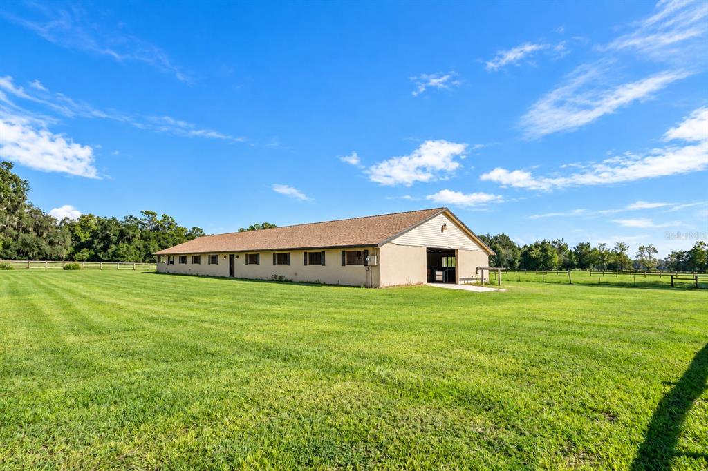 Property for sale at 553 NE 205TH AVENUE, WILLISTON, FL, 32696