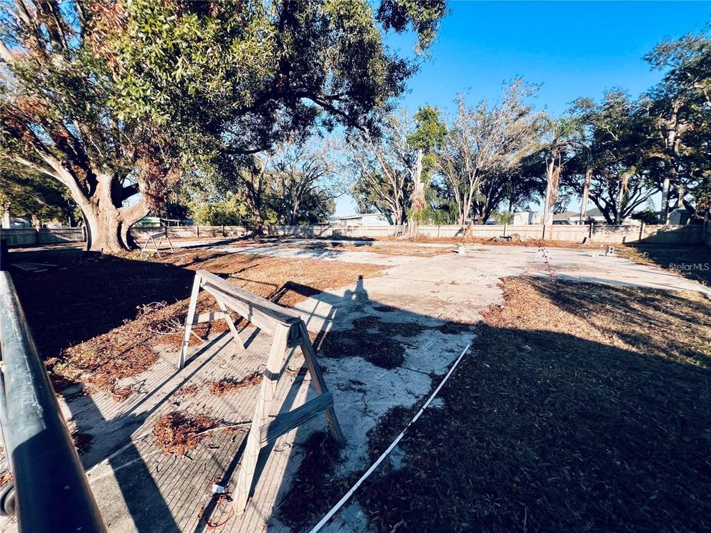 Property for sale at 102-104 DOMINO DRIVE S, RUSKIN, FL, 33570