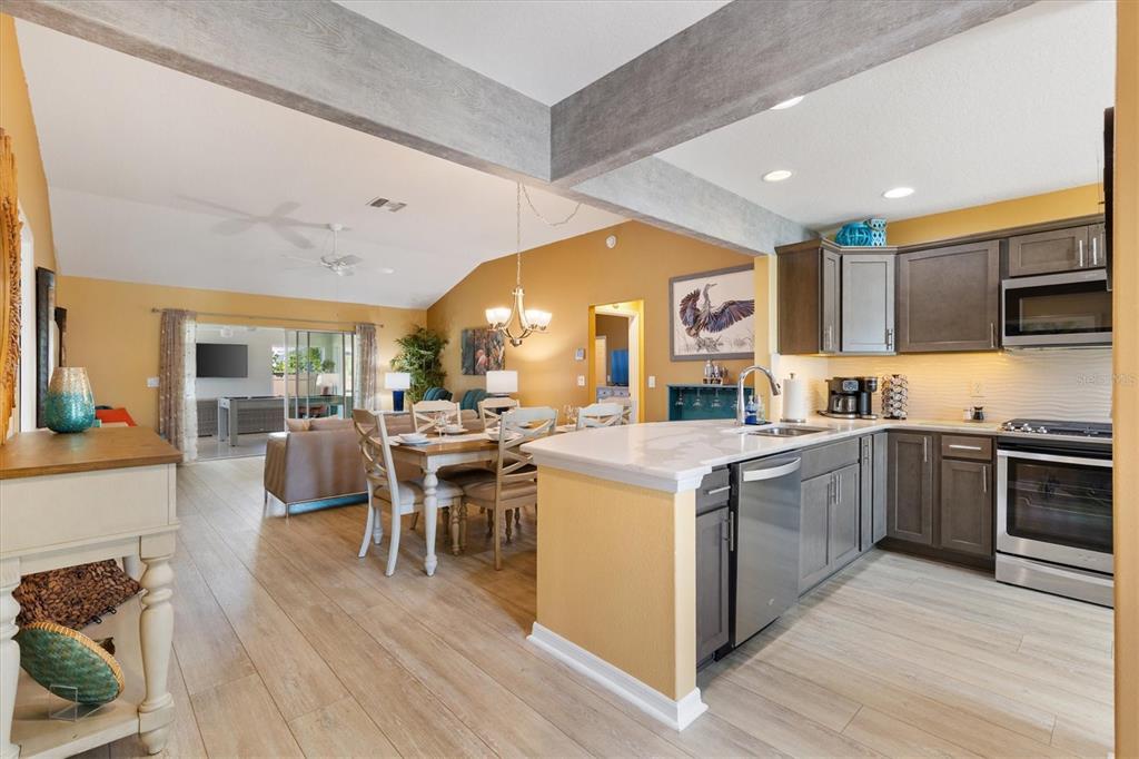 Property for sale at 5738 CARLEY LOOP, THE VILLAGES, FL, 32163