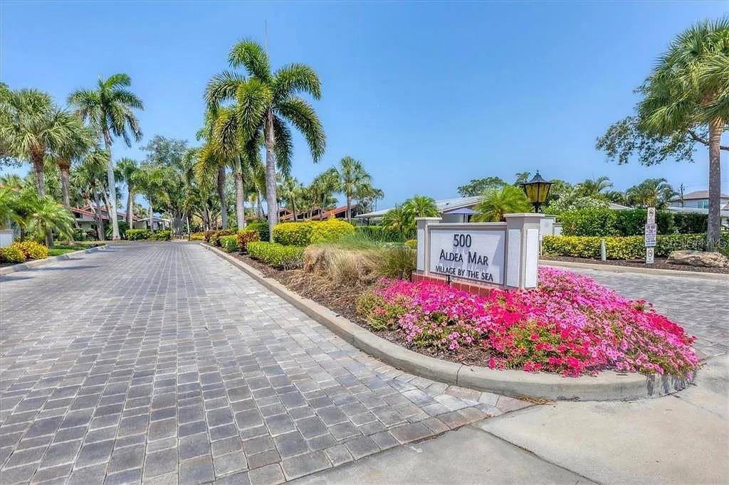 Property for sale at 500 PARK BOULEVARD S UNIT 24, VENICE, FL, 34285