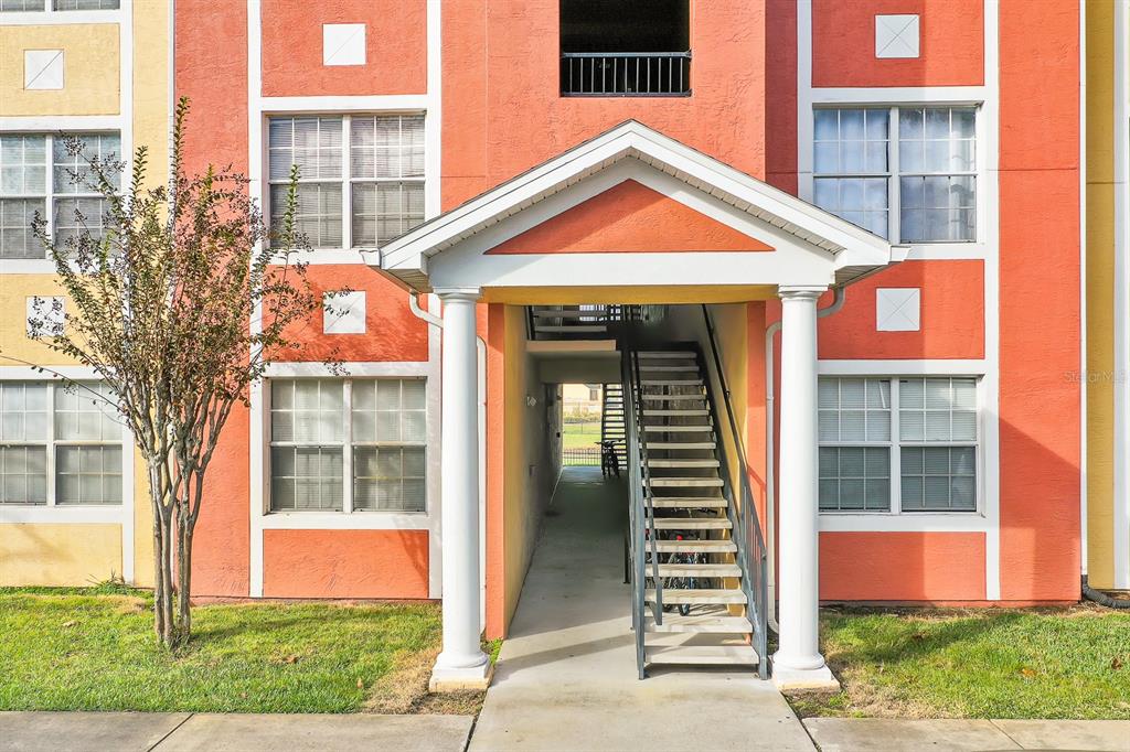 Property for sale at 10873 WINDSOR WALK DRIVE UNIT 4106, ORLANDO, FL, 32837