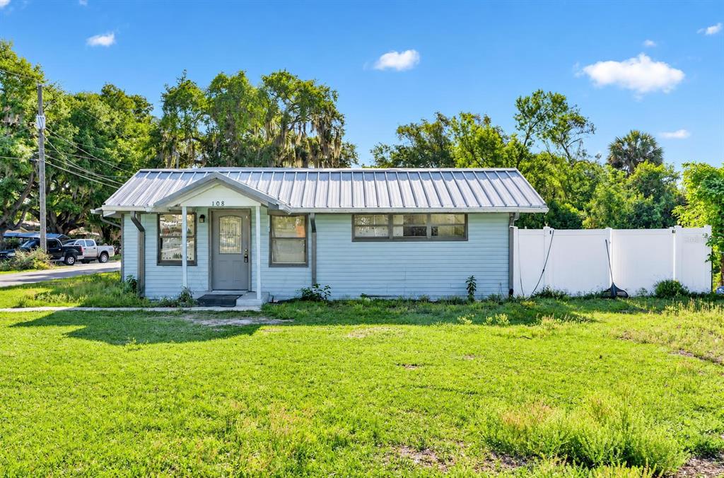 Property for sale at 108 EARL AVENUE, AUBURNDALE, FL, 33823