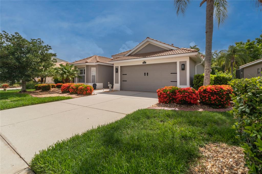 Property for sale at 8964 STONE HARBOUR LOOP, BRADENTON, FL, 34212