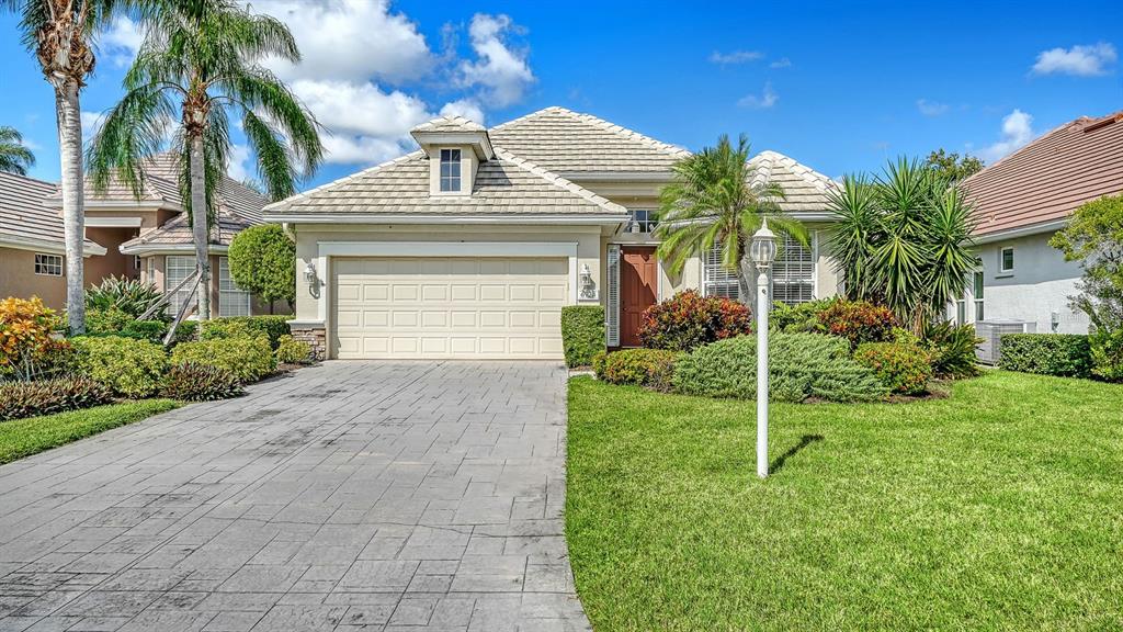 Property for sale at 6734 PEBBLE BEACH WAY, LAKEWOOD RANCH, FL, 34202