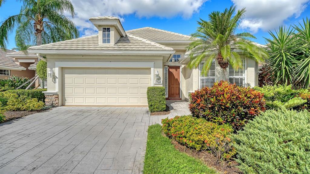 Property for sale at 6734 PEBBLE BEACH WAY, LAKEWOOD RANCH, FL, 34202