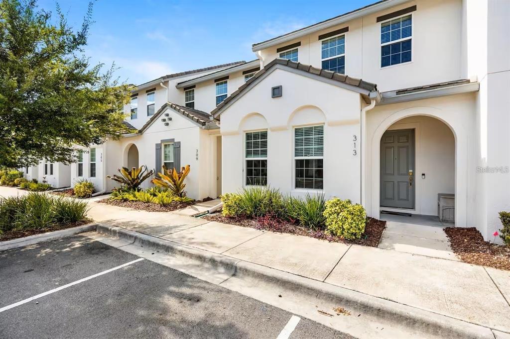 Property for sale at 313 CAPTIVA DRIVE, DAVENPORT, FL, 33896