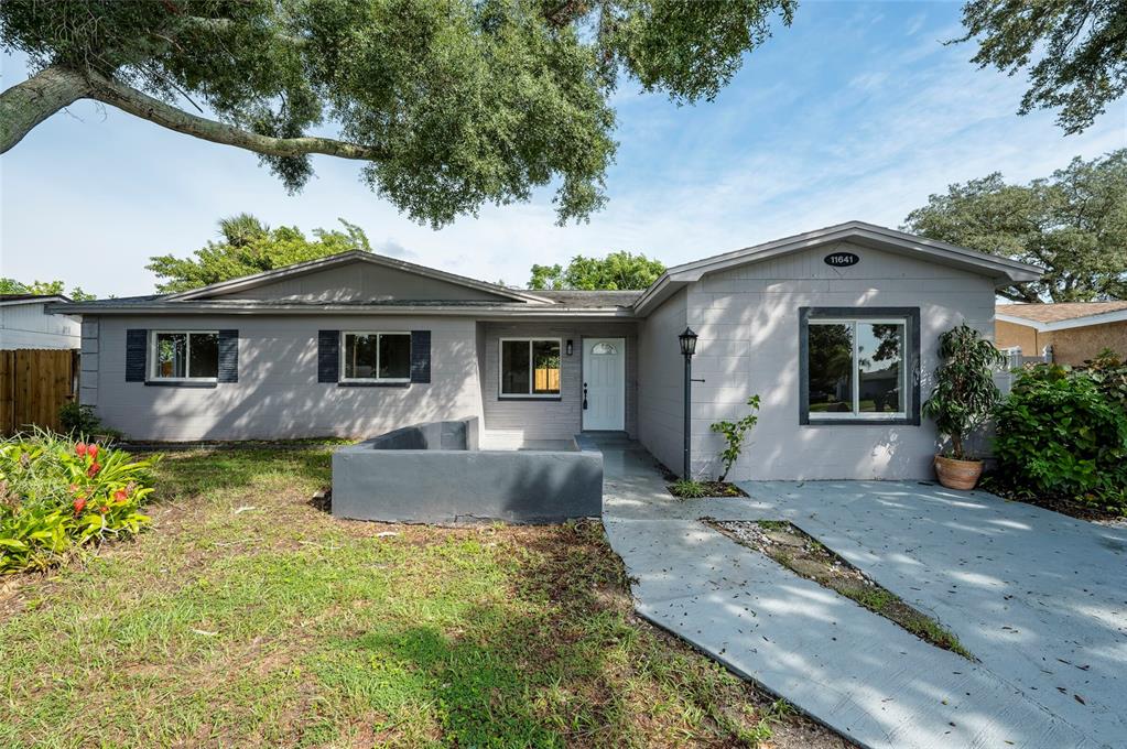 Property for sale at 11641 129TH AVENUE, SEMINOLE, FL, 33778