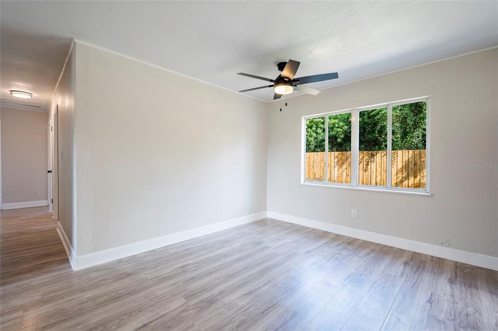 Property for sale at 11641 129TH AVENUE, SEMINOLE, FL, 33778
