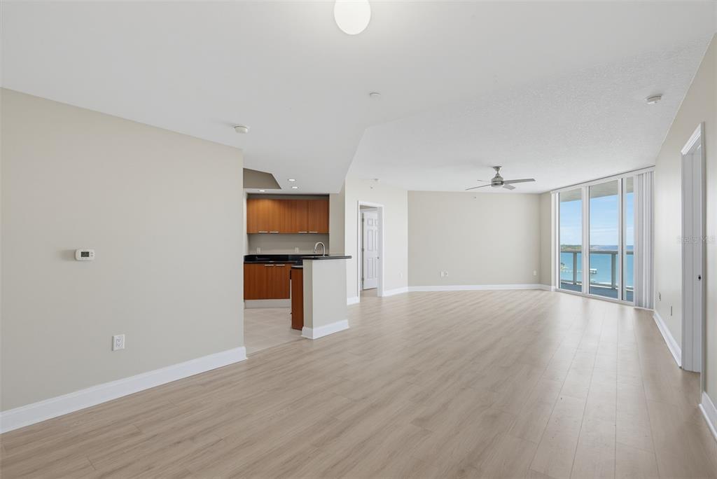 Property for sale at 241 RIVERSIDE DRIVE UNIT 1006, HOLLY HILL, FL, 32117