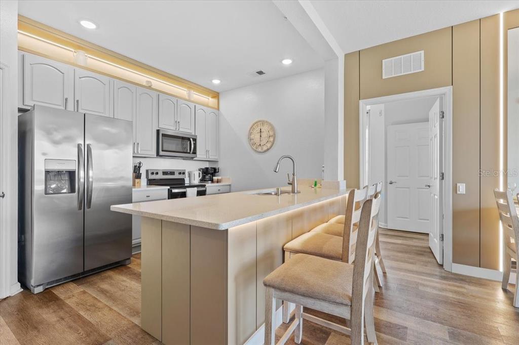 Property for sale at 4126 BREAKVIEW DRIVE UNIT 40601, ORLANDO, FL, 32819
