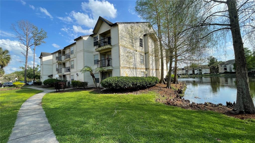 Property for sale at 1948 LAKE ATRIUMS CIRCLE UNIT 113, ORLANDO, FL, 32839