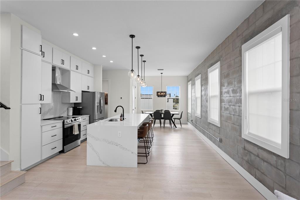 Property for sale at 2742 5TH AVENUE S, ST PETERSBURG, FL, 33712