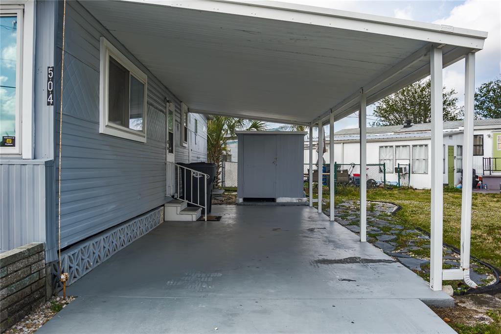 Property for sale at 504 50TH AVENUE DR W, BRADENTON, FL, 34207