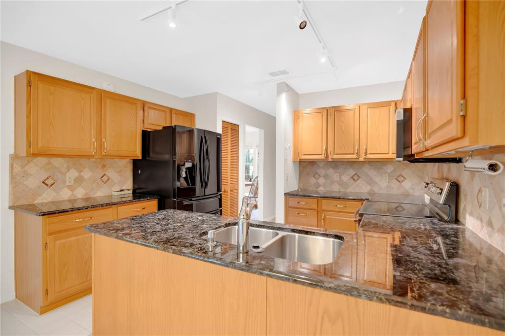 Property for sale at 309 OAK LEAF CIRCLE, LAKE MARY, FL, 32746