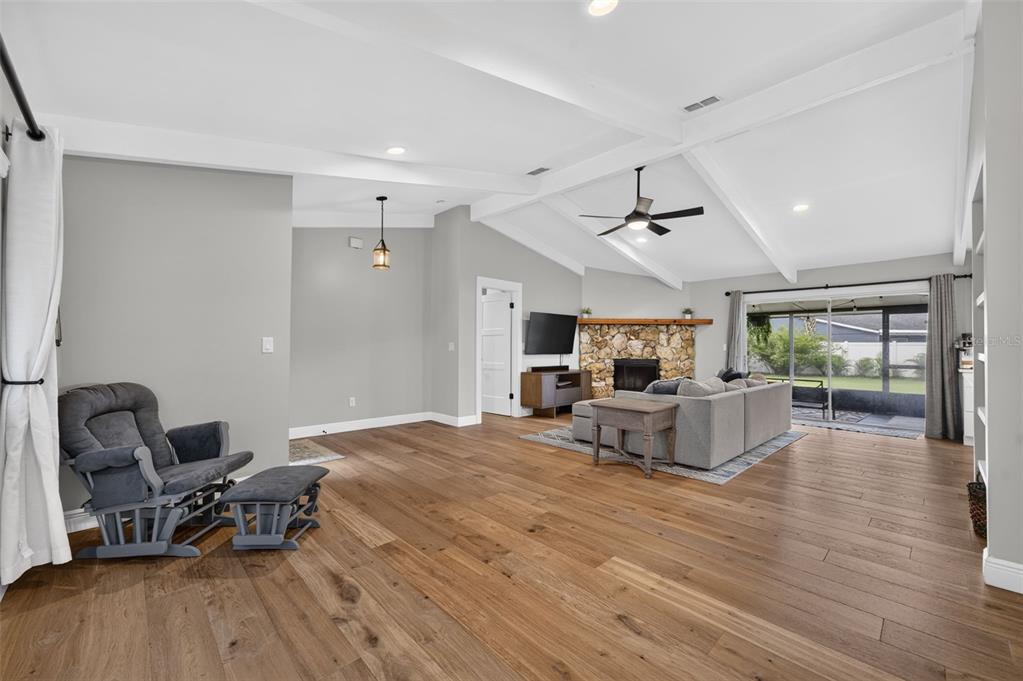 Property for sale at 111 TARPON CIRCLE, WINTER SPRINGS, FL, 32708