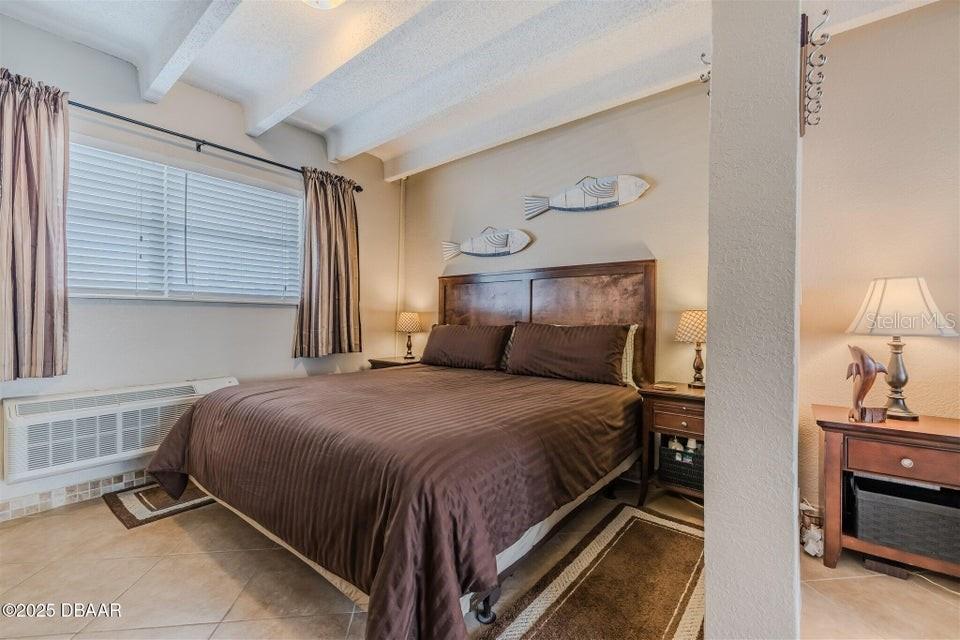 Property for sale at 935 S ATLANTIC AVENUE UNIT 128, DAYTONA BEACH, FL, 32118