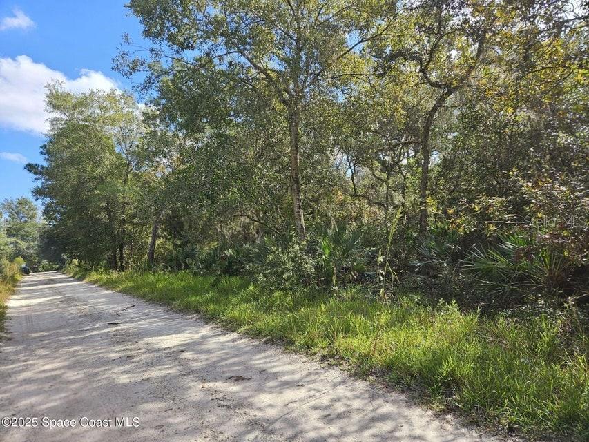Property for sale at 4600 BEACON LIGHT ROAD, EDGEWATER, FL, 32141