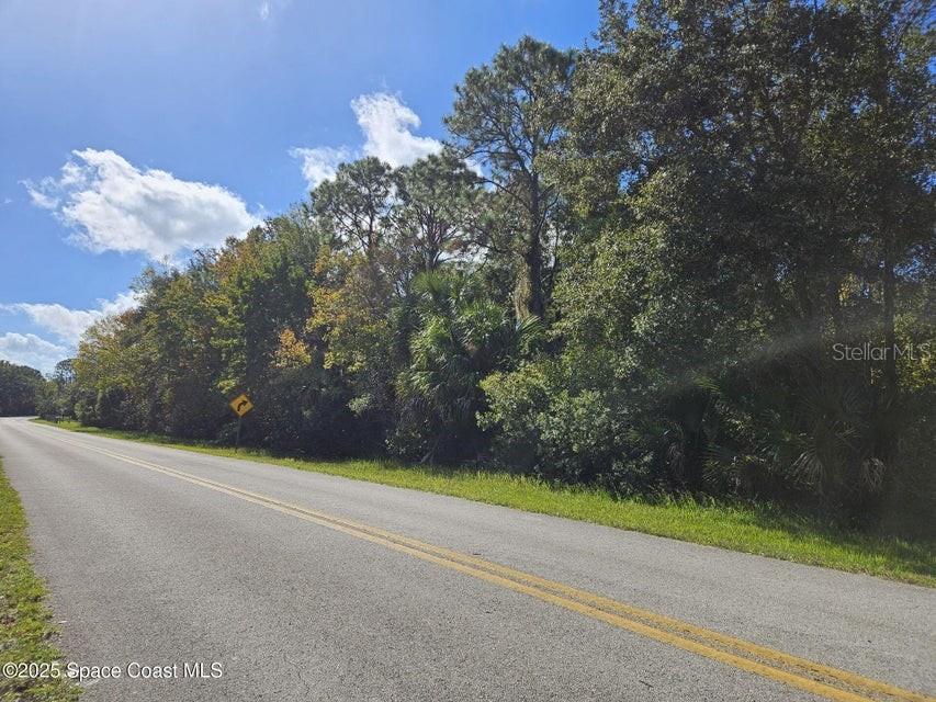 Property for sale at 4600 BEACON LIGHT ROAD, EDGEWATER, FL, 32141