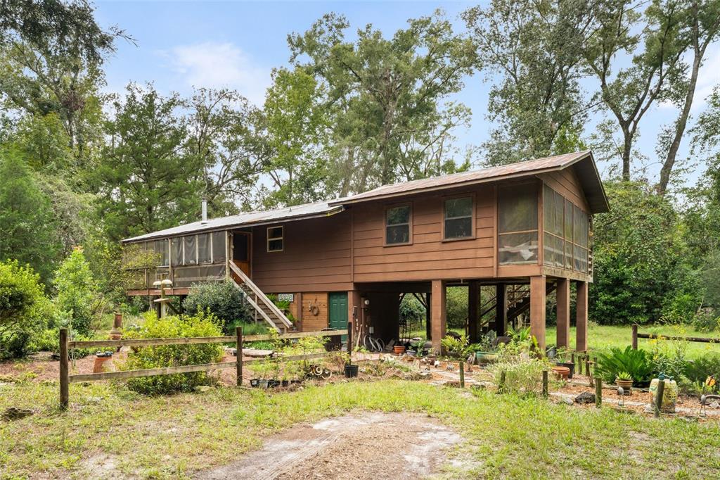 Property for sale at 568 SW RATTLESNAKE GLEN, FORT WHITE, FL, 32038