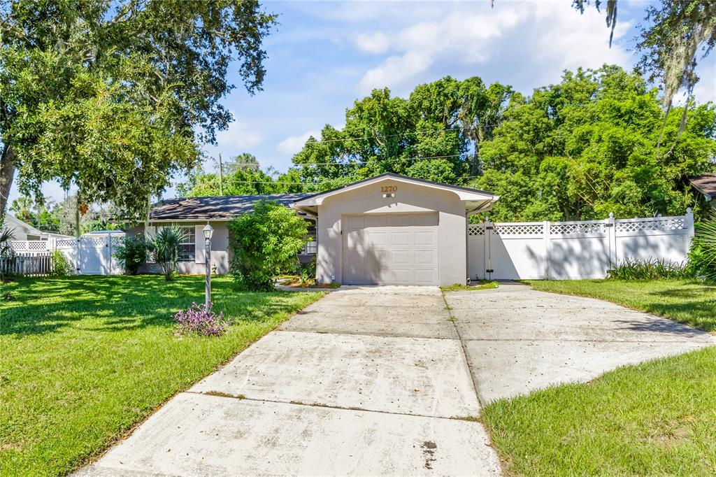 Property for sale at 1270 E FOWLER DRIVE, DELTONA, FL, 32725
