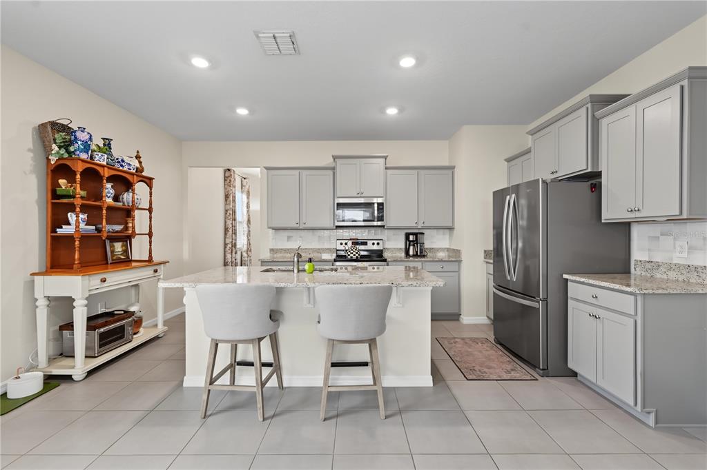 Property for sale at 5285 SUNSHINE DRIVE, WILDWOOD, FL, 34785