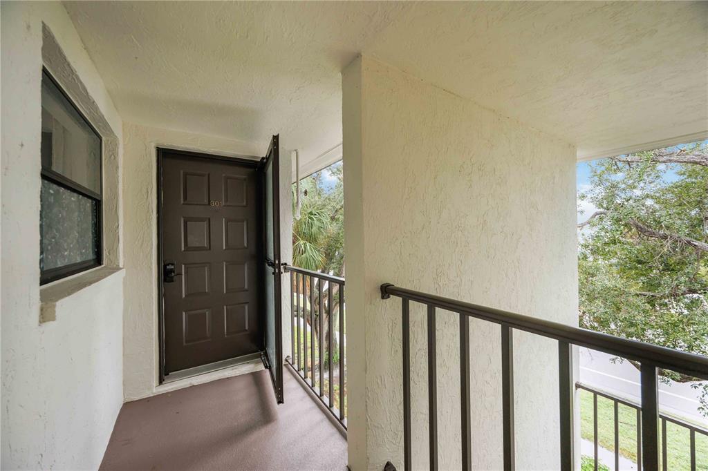 Property for sale at 104 CAPRI ISLES BOULEVARD UNIT 301, VENICE, FL, 34292