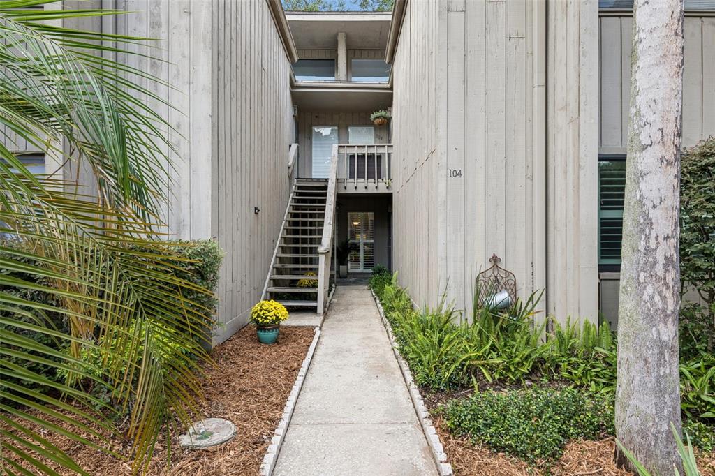 Property for sale at 104 CROWN OAKS WAY UNIT 104, LONGWOOD, FL, 32779