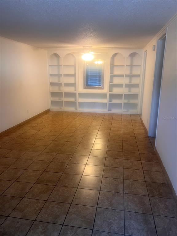 Property for sale at 2490 SW 14TH DR UNIT 29, GAINESVILLE, FL, 32608